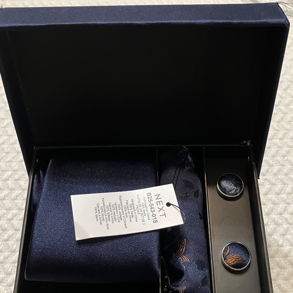 Next Navy Blue Silk Tie, Pocket Square and Cufflinks Gift Box Set